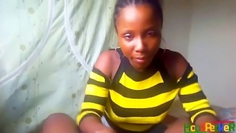 Teen Black Girl Gives Head And Receives Oral Ejaculation