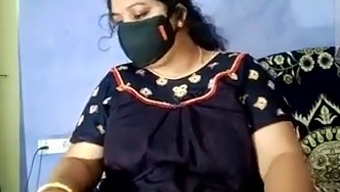Indian Mature With Big Natural Tits Enjoys A Handjob And Blowjob