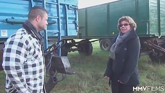 Amateur German Granny Enjoys Youthful Encounters With Big Penis