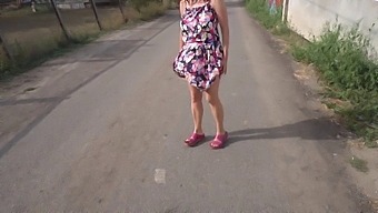 Amateur Woman Exposes Herself In Public, Revealing Her Nice Tits And Pussy