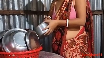 Rural Indian Wife Has Sex In The Kitchen