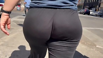 Candid Video Of A Woman With A Big Butt And Wedgie In The Streets