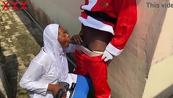 Christmas Holiday Sex With Hijab-Wearing Babe And Santa. Subscribe To Red Channel.