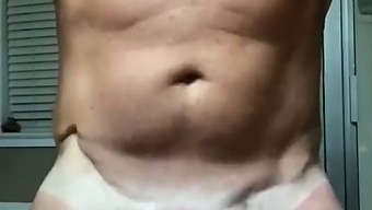 Zbožňuje Môj Tvrdý Penis Na Pokraji Vyvrcholenia!