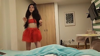 Stunning Lady In A Crimson Skirt And Without Panties Seeks Christmas Present Of Intense Sex