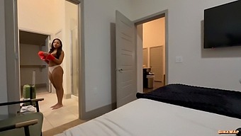 Step-Sis Is A Horny Amateur And Wears No Panties.